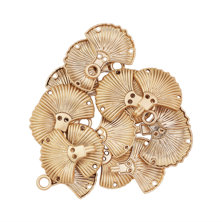 Shiny Gold Finest Engraved Design Two Part Metal Clasp Closure
