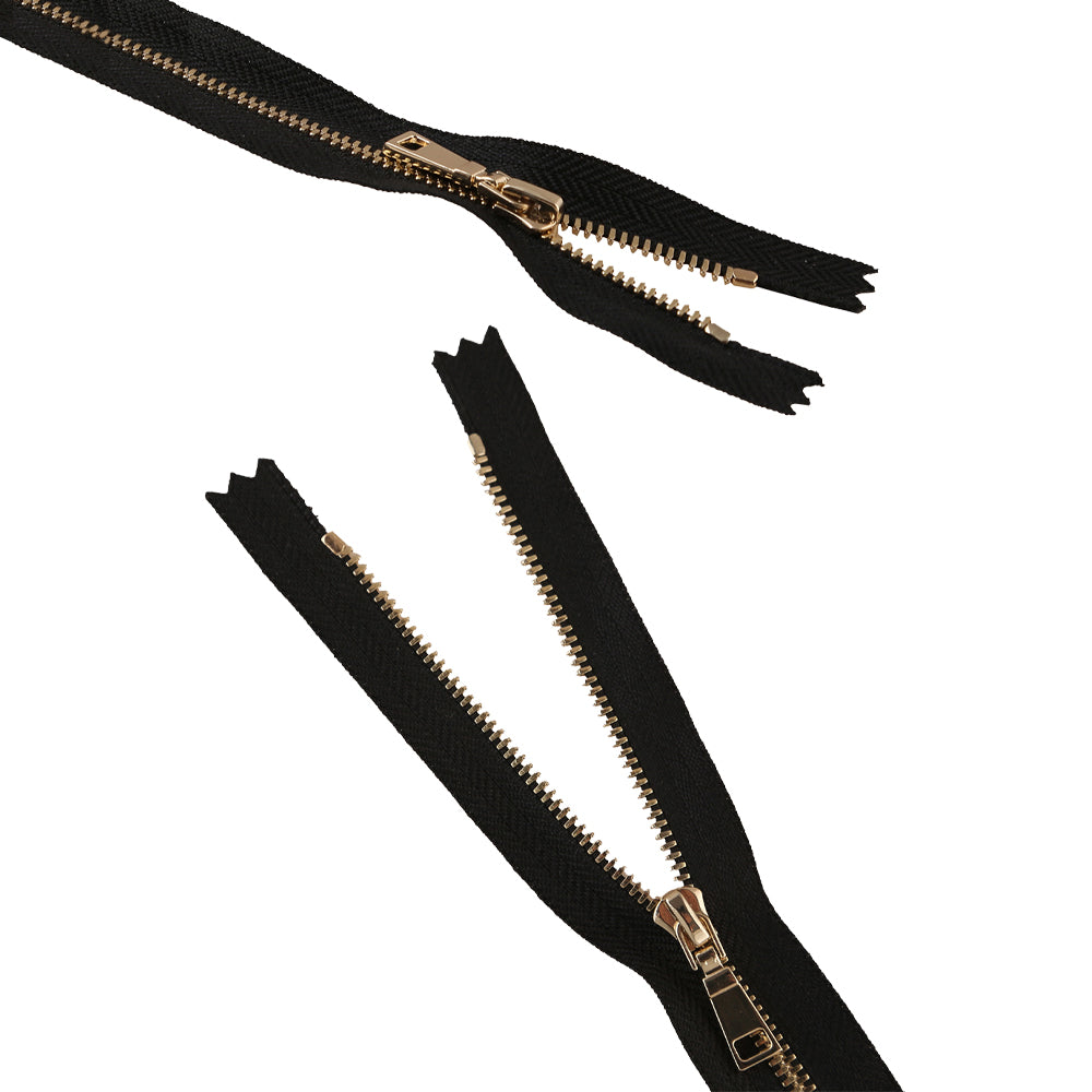 #3 Shiny Golden Closed-End Zipper With Classic Golden Runner