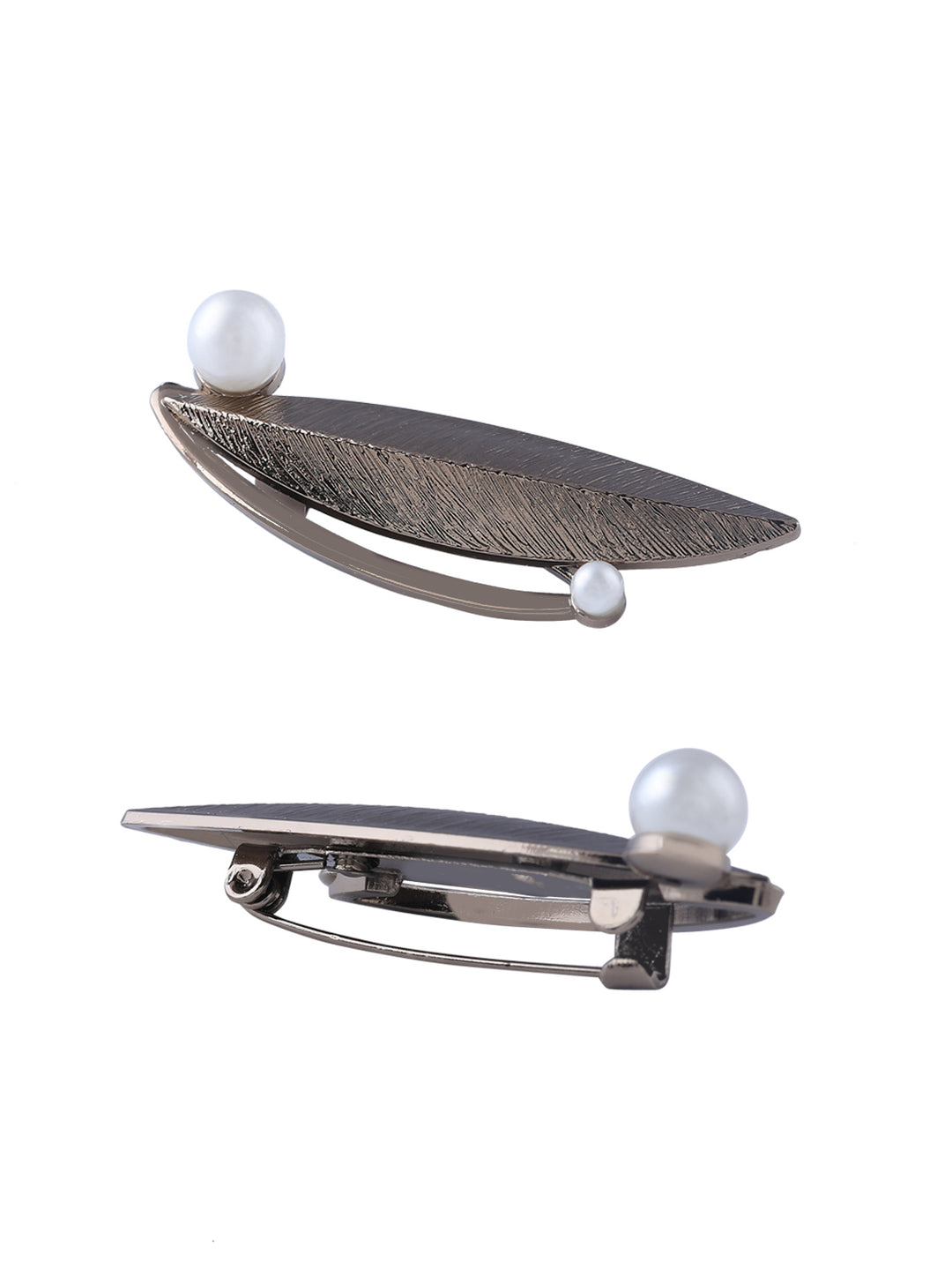 Simply Pretty Leaf Design Brooch Pin