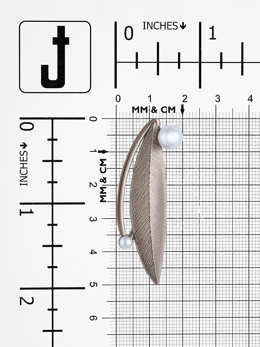 Simply Pretty Leaf Design Brooch Pin