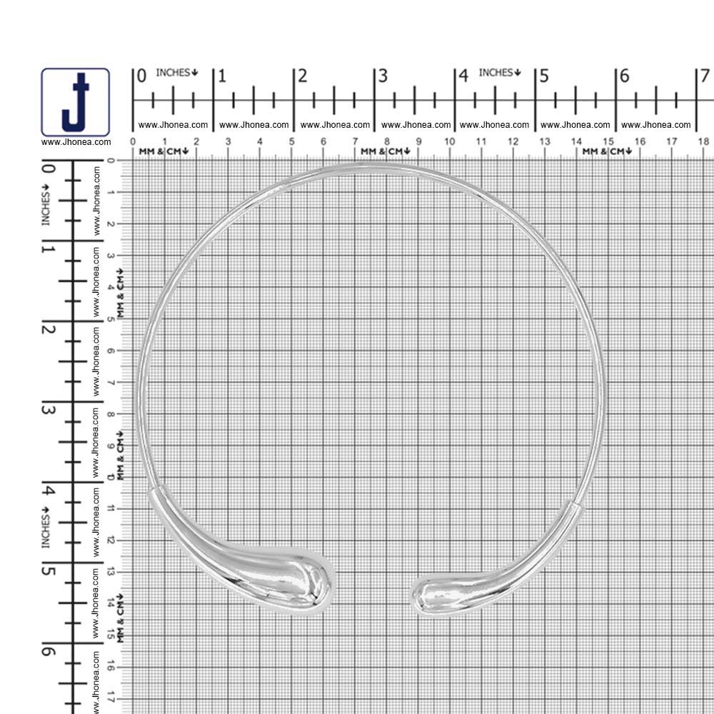Classic Flexible Twist Neckline Necklace Design for Women