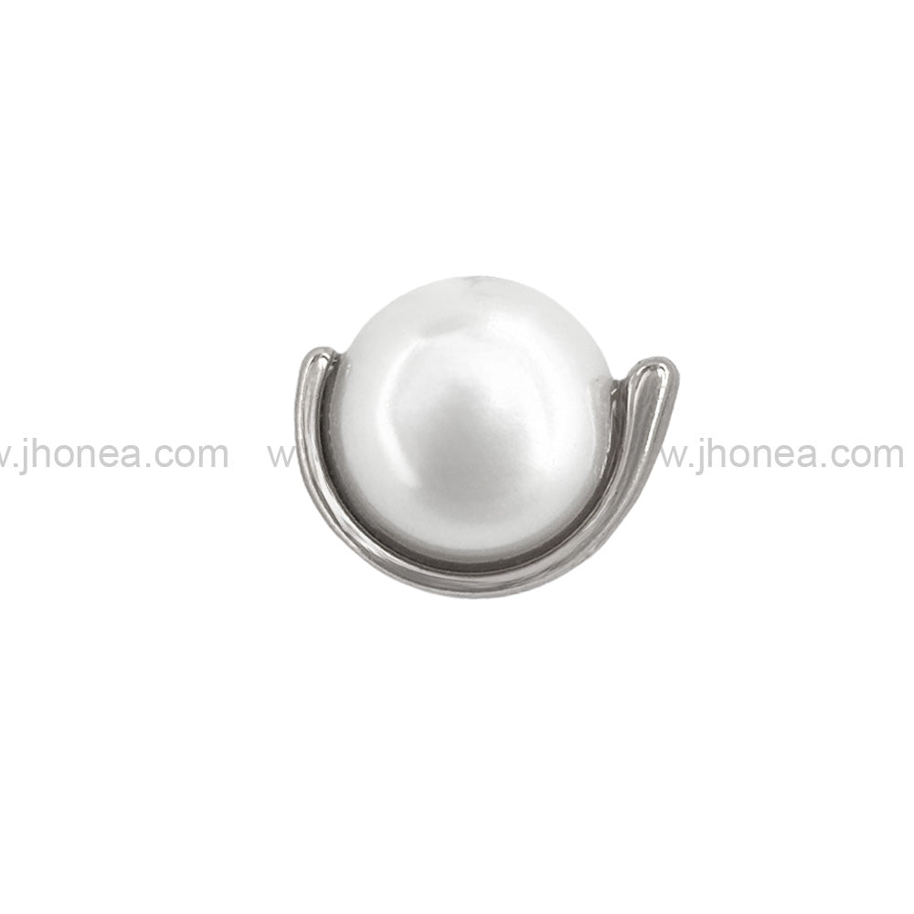 Shiny Silver Round Shape Fancy Pearl Buttons