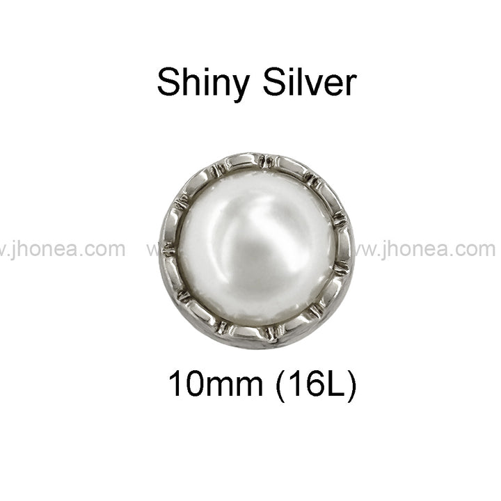 Shiny Round Shape with Scalloped Edges Pearl Button