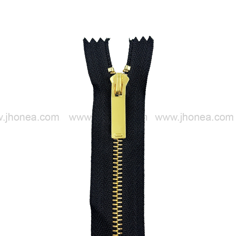 Number #5 Designer Closed-End Gold Metal Teeth Fashion Zipper