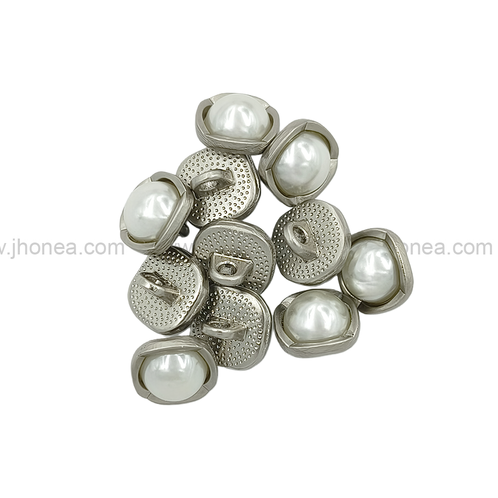 Rounded Square Shape Matte Silver Pearl Buttons
