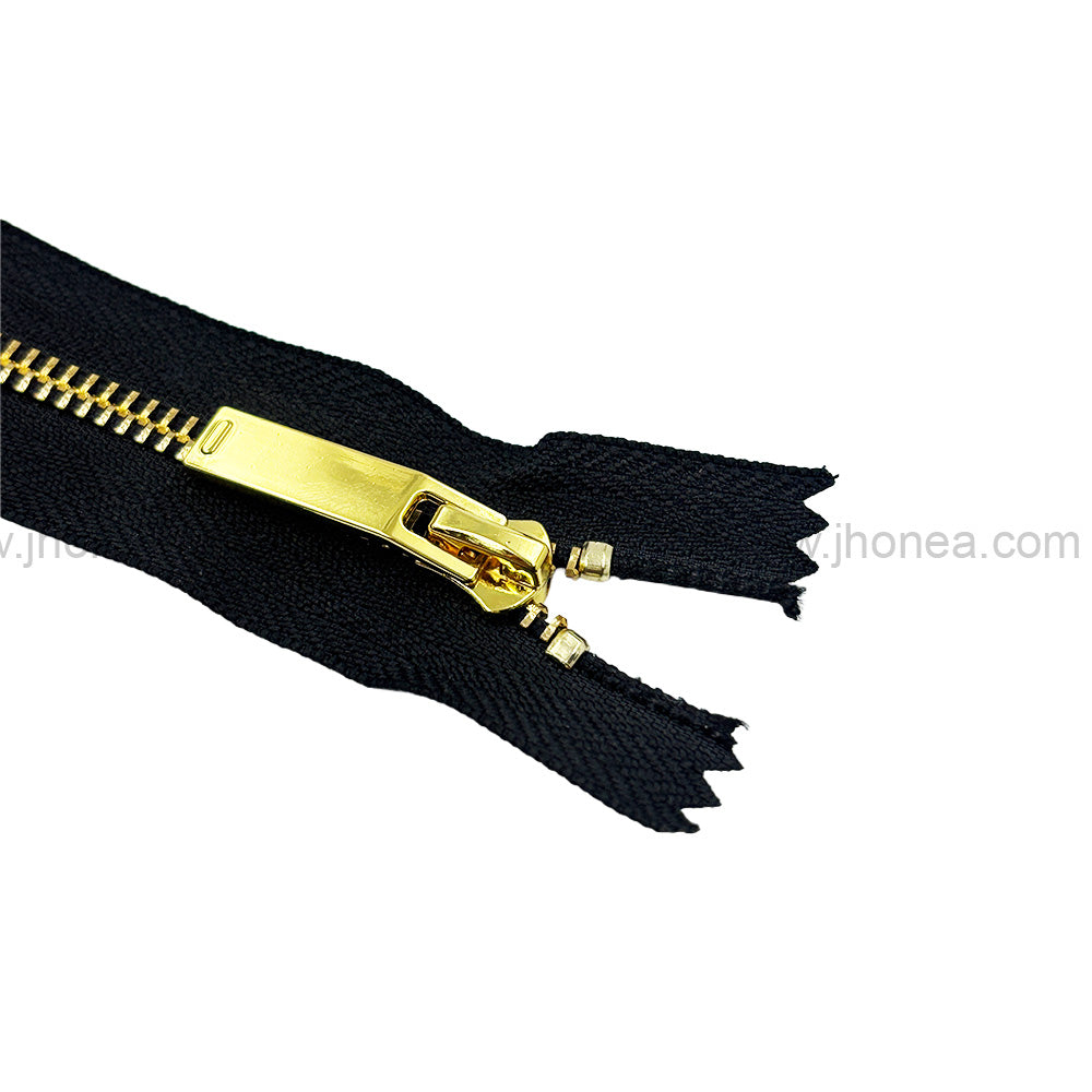 Number #5 Designer Shiny Gold Metal Teeth Fashion Zipper