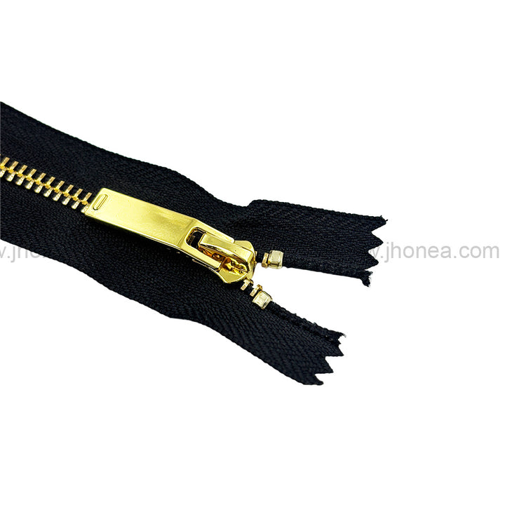 Number #5 Designer Shiny Gold Metal Teeth Fashion Zipper