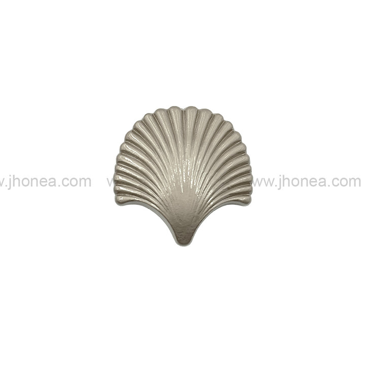 Decorative Matte Silver Finish Sea Shell Shape 25mm(40L) Shank Metal Button