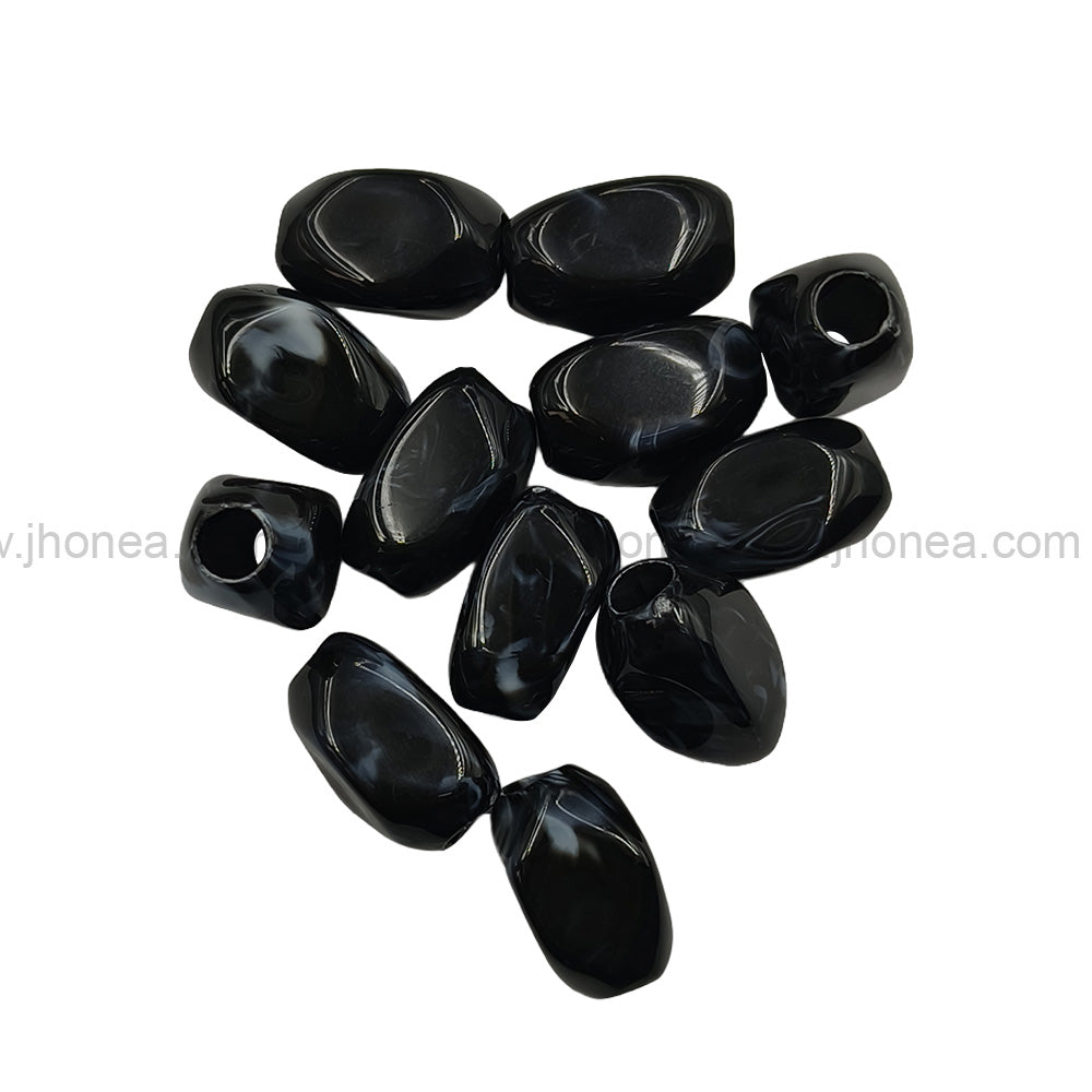 Black resin polyester beads with 5mm hole