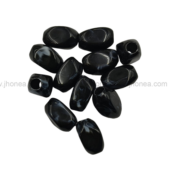 Black resin polyester beads with 5mm hole
