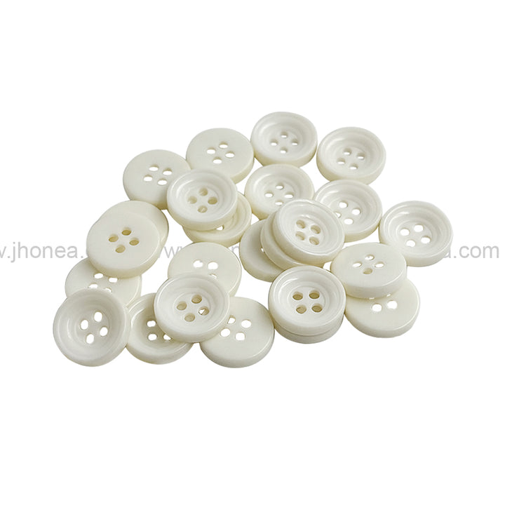 Round Shape 4-Hole Off White Shirt Button