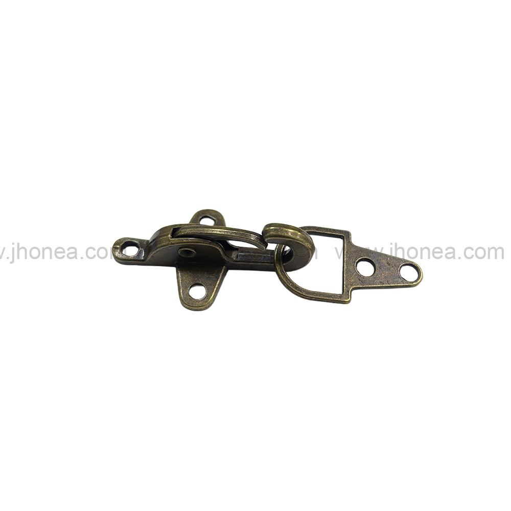 Dapper Style Classic Design Closure Clasp for Jackets