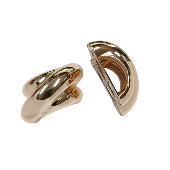Designer Twisted Shape Shiny Finish Dress Strap Buckle