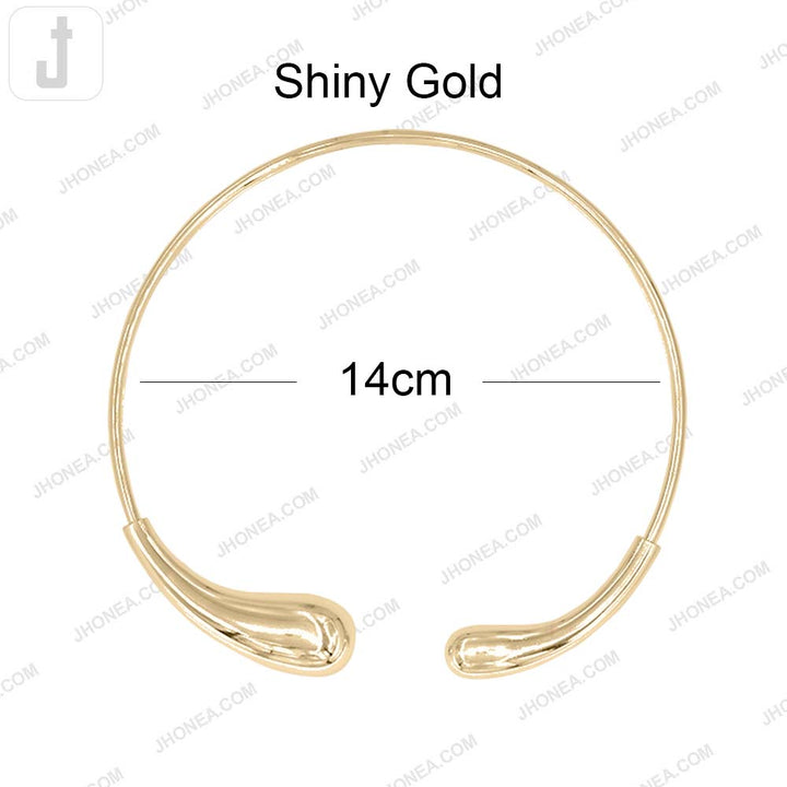 Classic Flexible Twist Neckline Necklace Design for Women