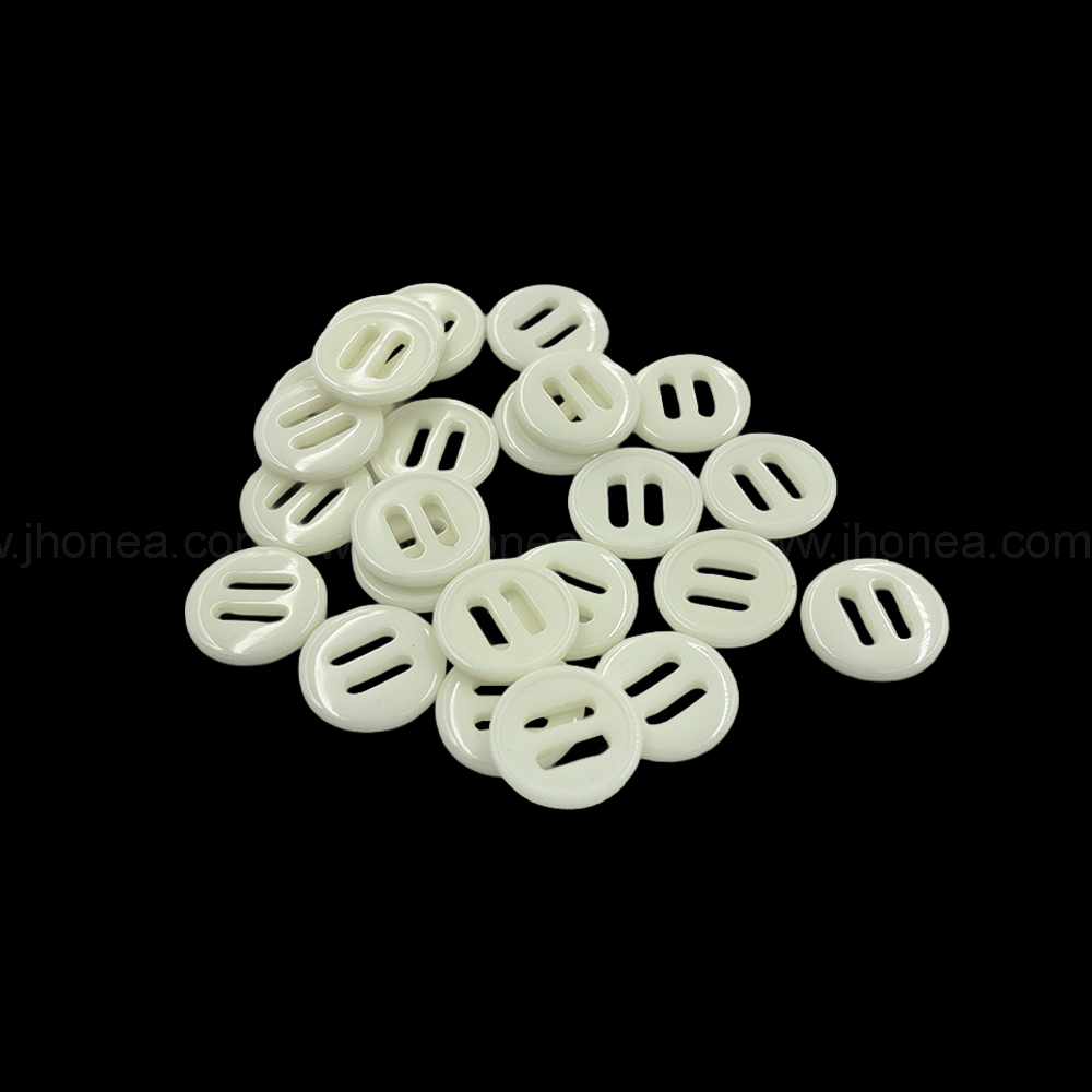 15mm (24L) Stylish Off-White Polyester 2-Hole Buttons
