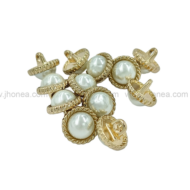 Shiny Round Shape Engraved Rim Pearl Metal Button
