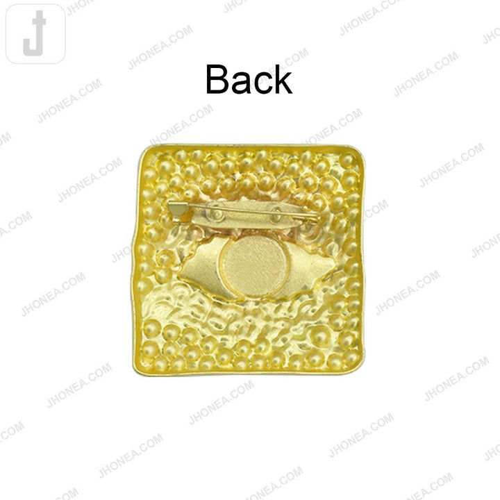 Mystical Eye Shaped Metal Pin Brooch for Elegant Statement Fashion Styling