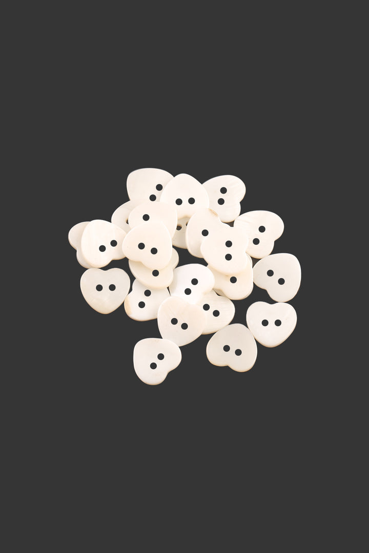 White Colour Heart Shape 2-Hole Decorative Buttons for Shirts