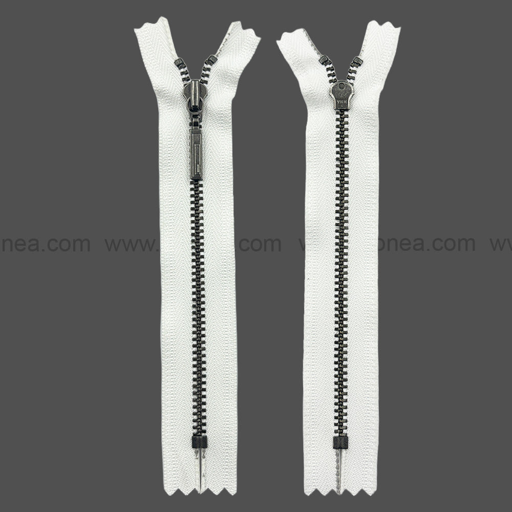 Premium Quality #3 Number Gunmetal Decorative YKK Metal Zipper for Hoodies & Jackets