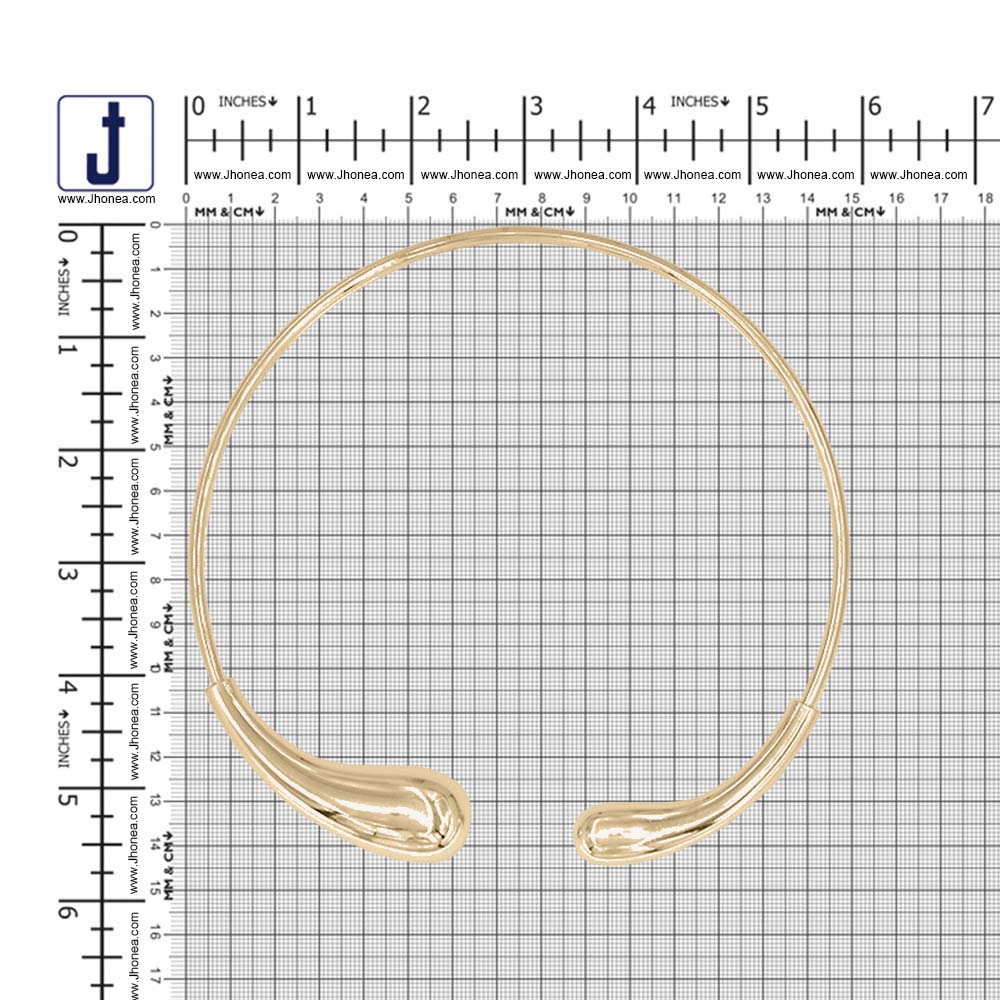 Classic Flexible Twist Neckline Necklace Design for Women