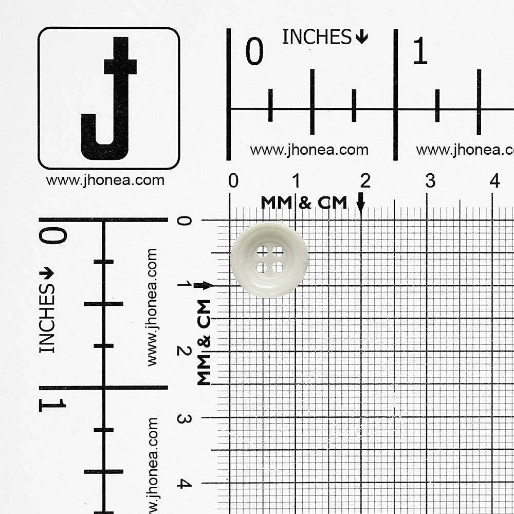 Round Shape 4-Hole Off White Shirt Button