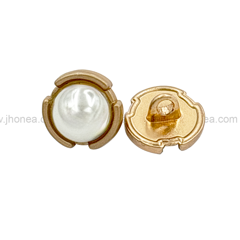Matte Gold Round Shape Cutting Edges Pearl Button
