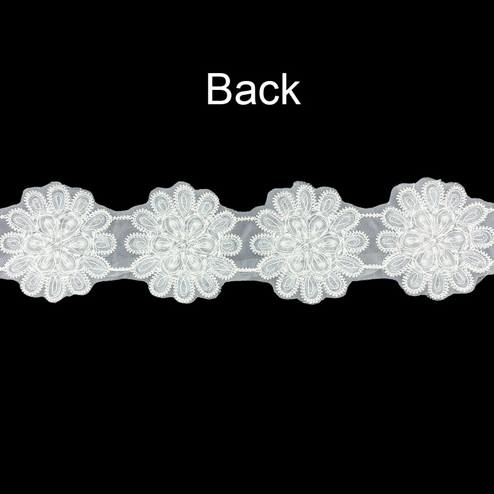 Pretty Floral Dyeable Lace Trim for Dresses & Garments