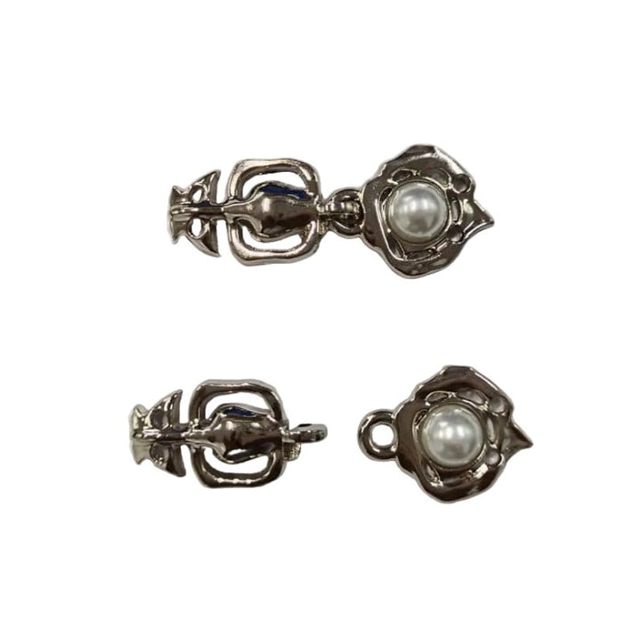 Trendy Shin Silver Pearl Clasp Buckle Hook and Eye Metal Buckle for Fashion Use