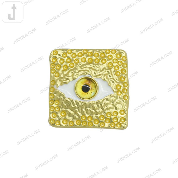 Mystical Eye Shaped Metal Pin Brooch for Elegant Statement Fashion Styling