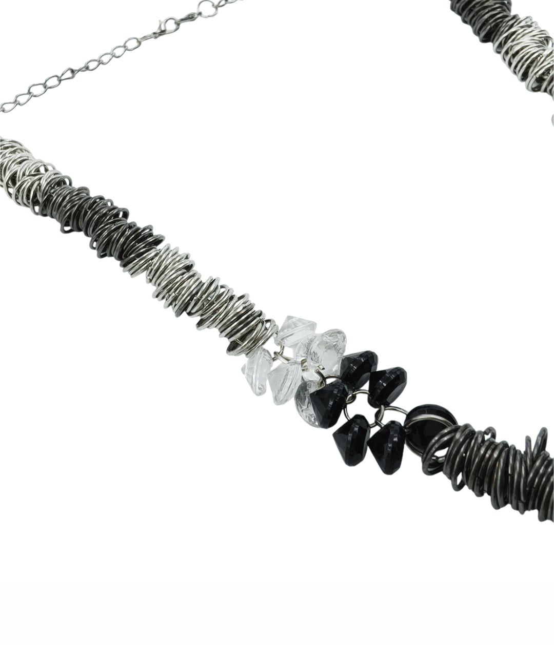 Stylish Layered Metal Ring Necklace with Beaded Accents for Women
