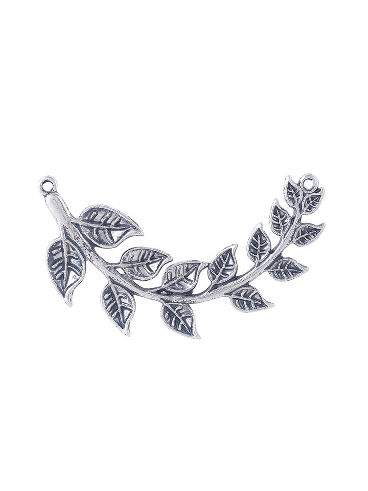 Antique Silver Leaf Design Neckline