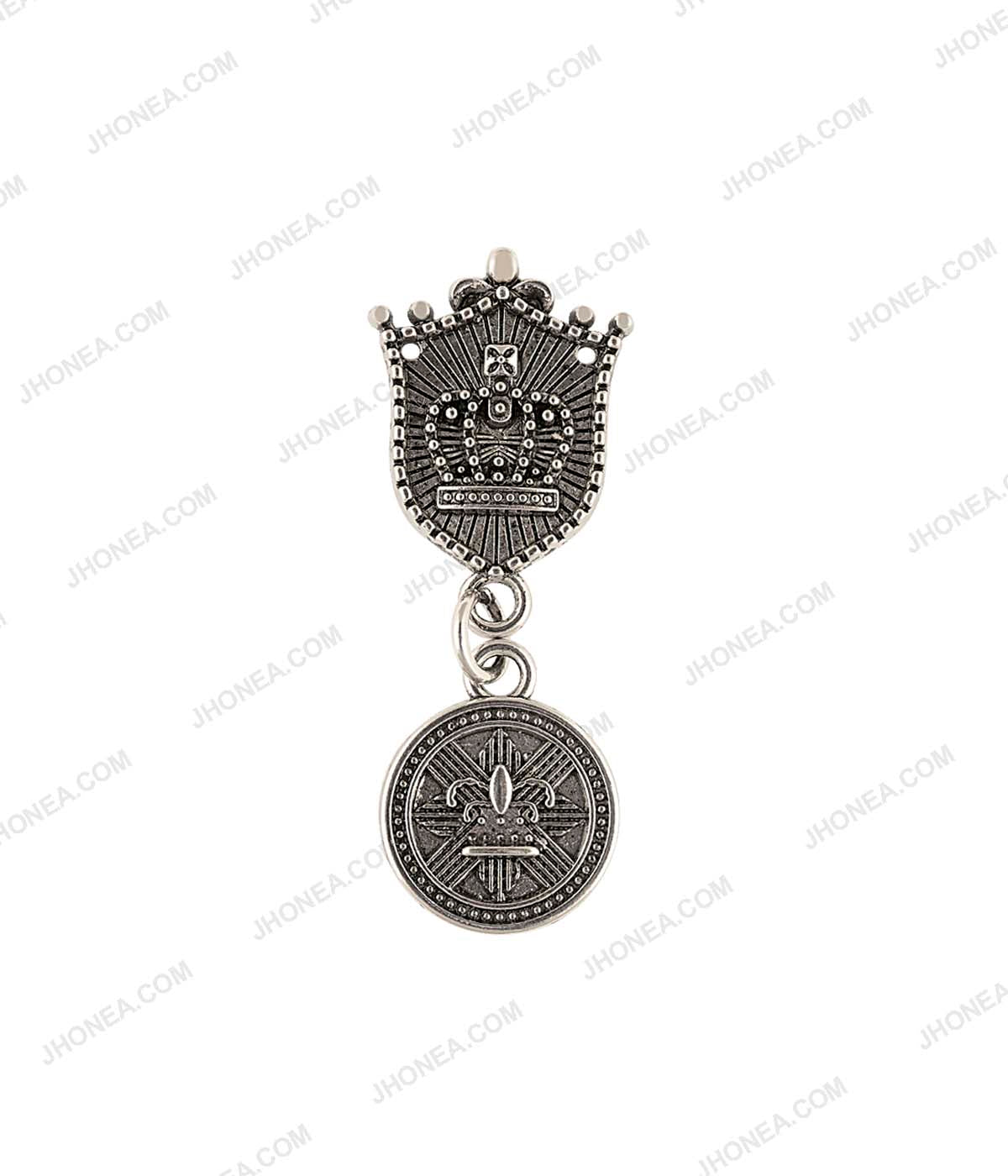 Beautiful Antique Silver Badge Design British Fashion Accessory