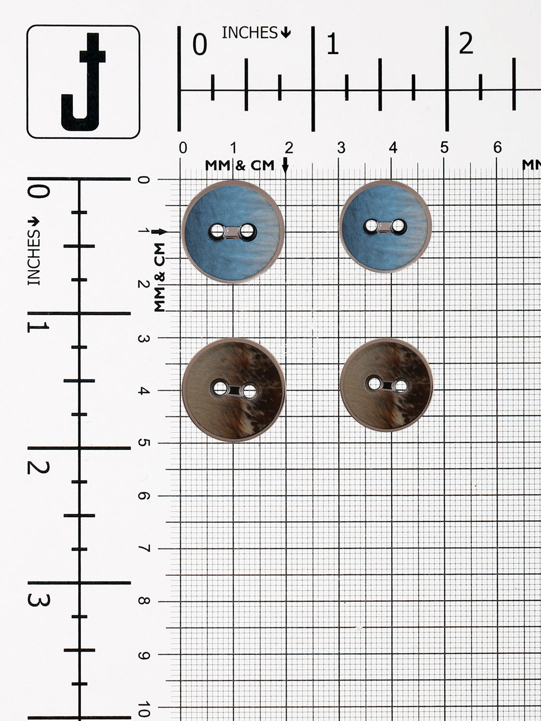 Fancy Round Shape 2-Hole Shiny Poly Button